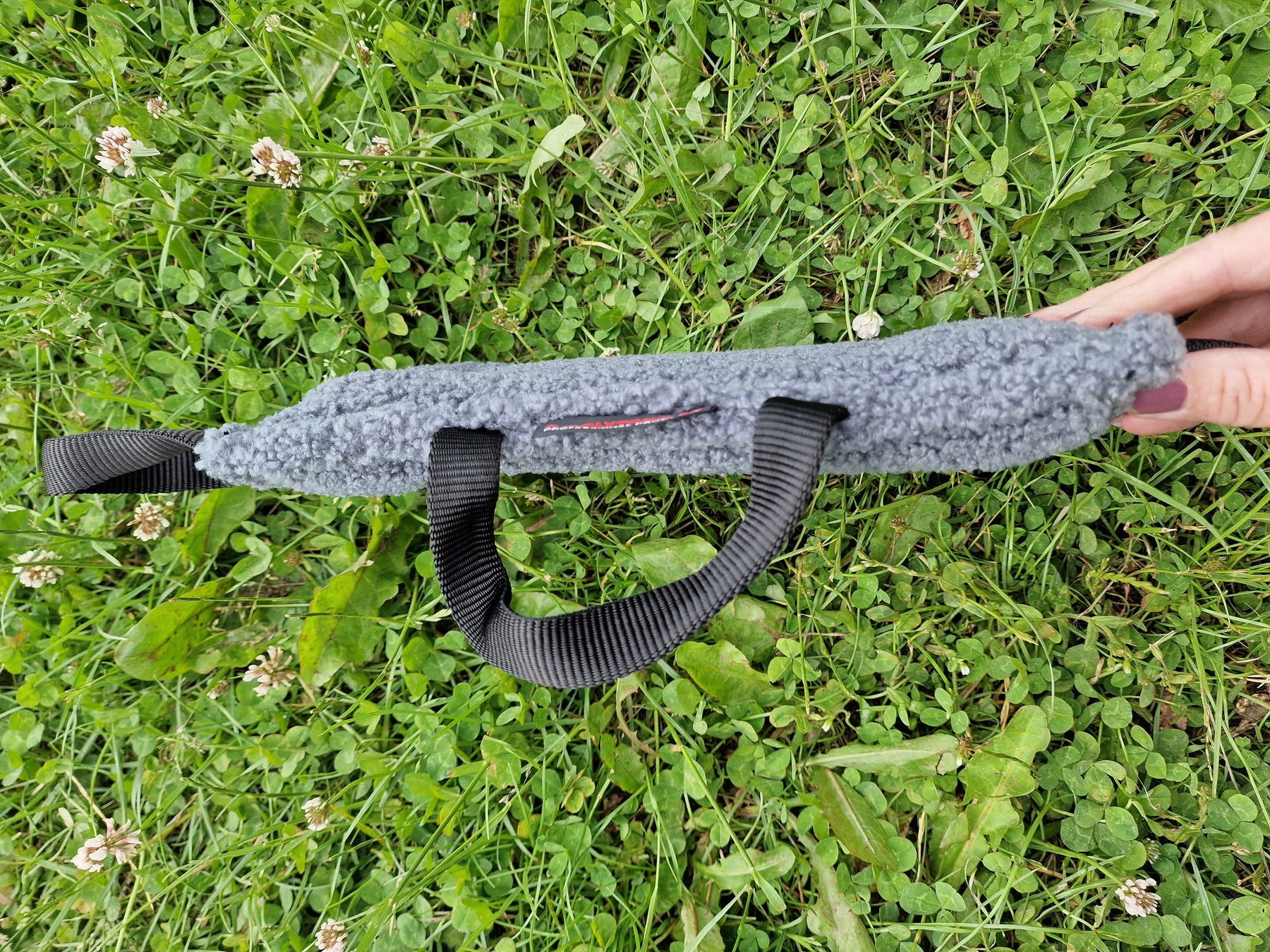 Flad bidepude teddy materiale - hvalp