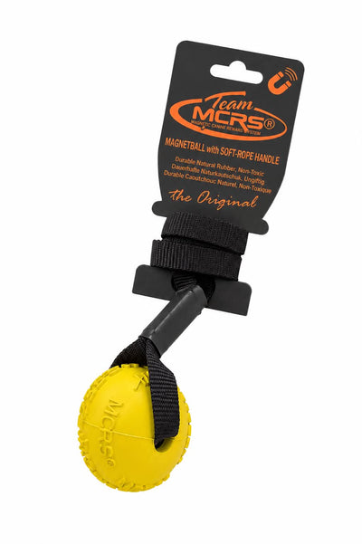 MCRS magnet bold med snor